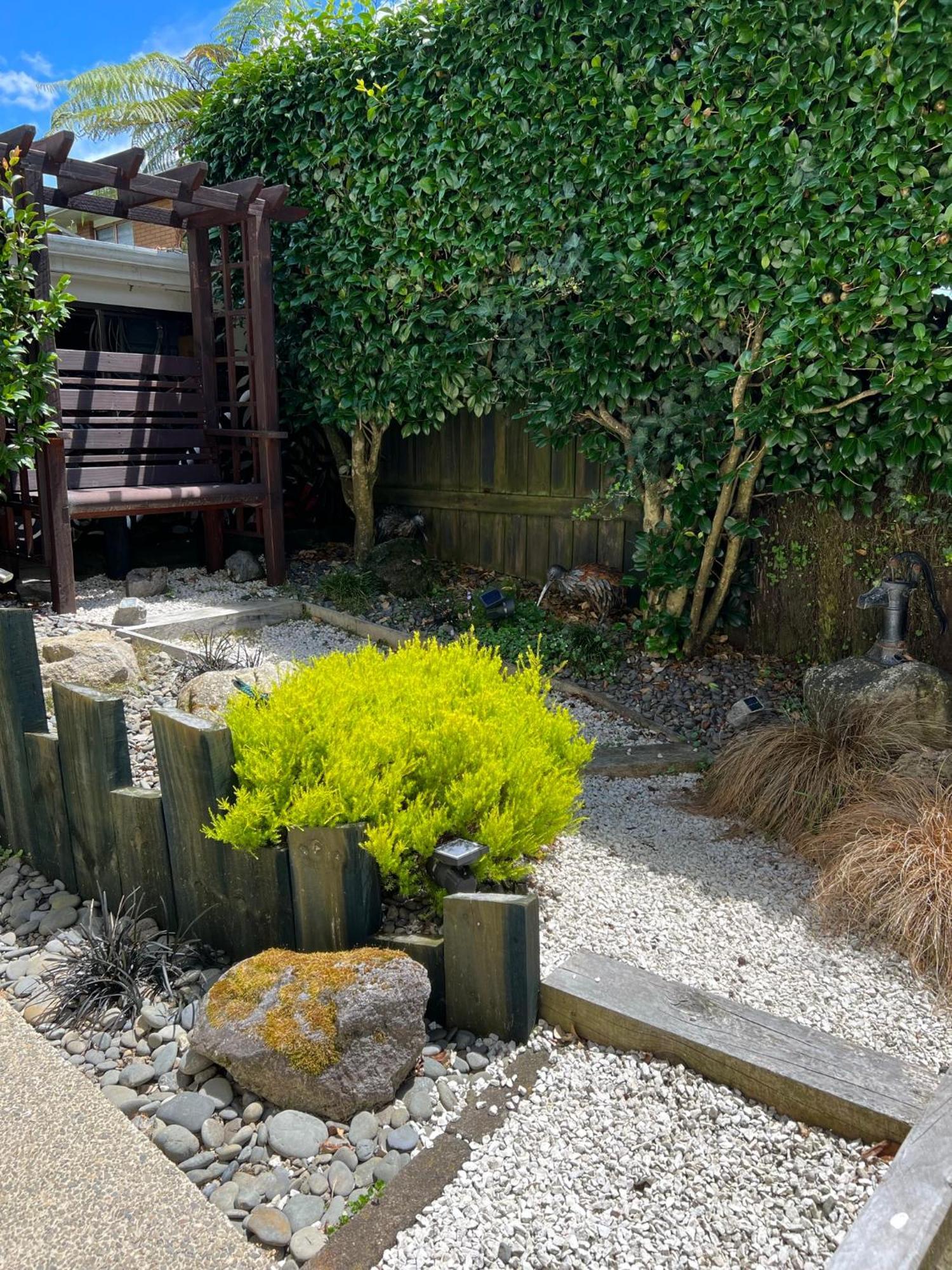 Carly'S Place Rotorua Luaran gambar